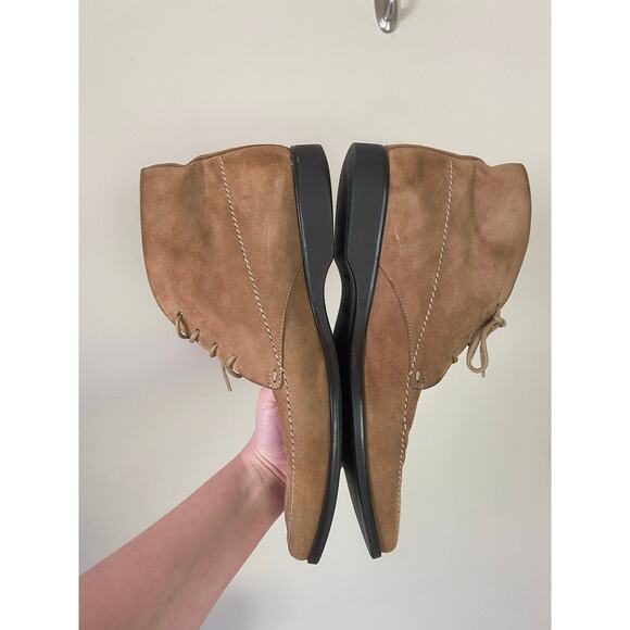 Hugo Boss tan Chukka boots men’s size 8 moc toe
